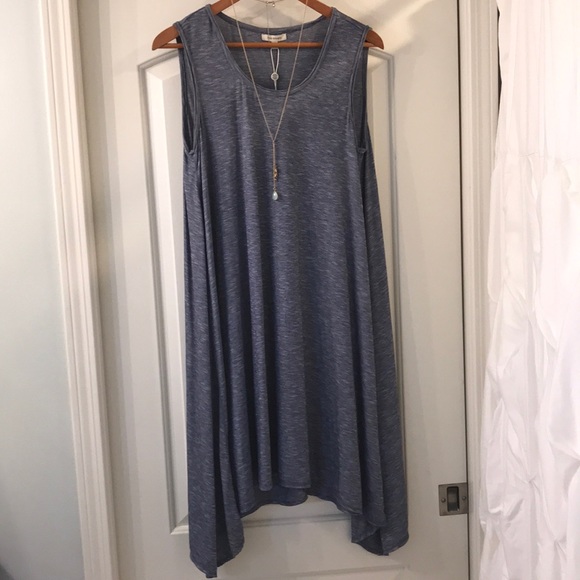 Max Studio Dresses & Skirts - Max studio blue sleeveless striped dress NWT